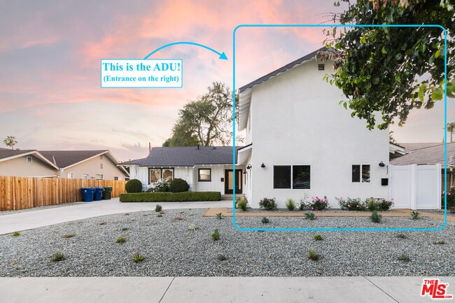 Building Photo - 8337 Gladbeck Ave