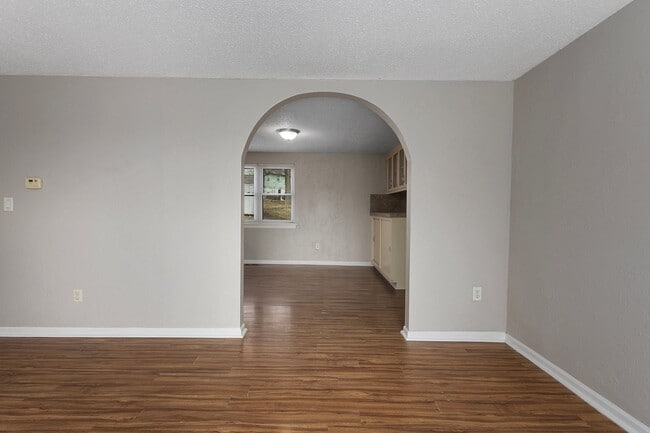 Foto del edificio - 18618 Shoshone Ct