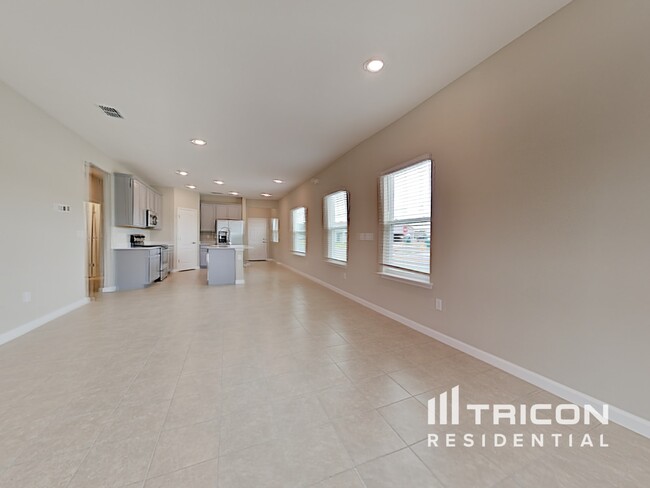 Foto del edificio - 6403 Longleaf Branch Dr