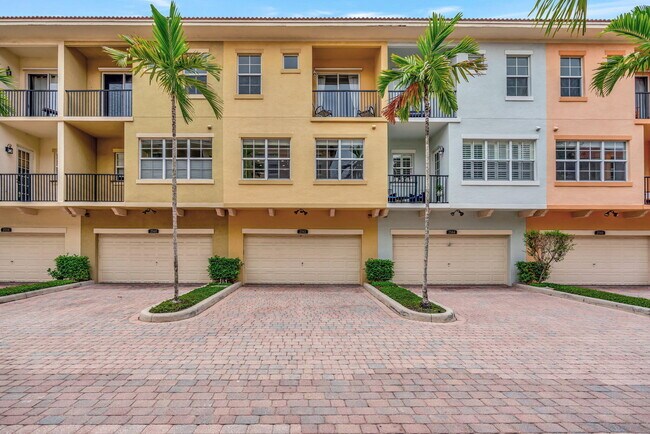 Foto del edificio - 2562 Gardens Pkwy