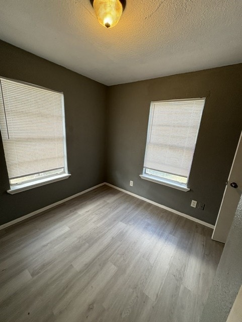 Building Photo - 2513 Quintana Rd