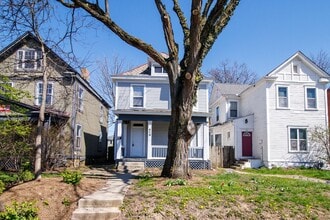 Building Photo - 418 E 17th Ave