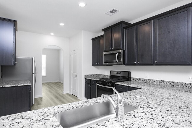 Foto del edificio - 444 Lone Rider Dr