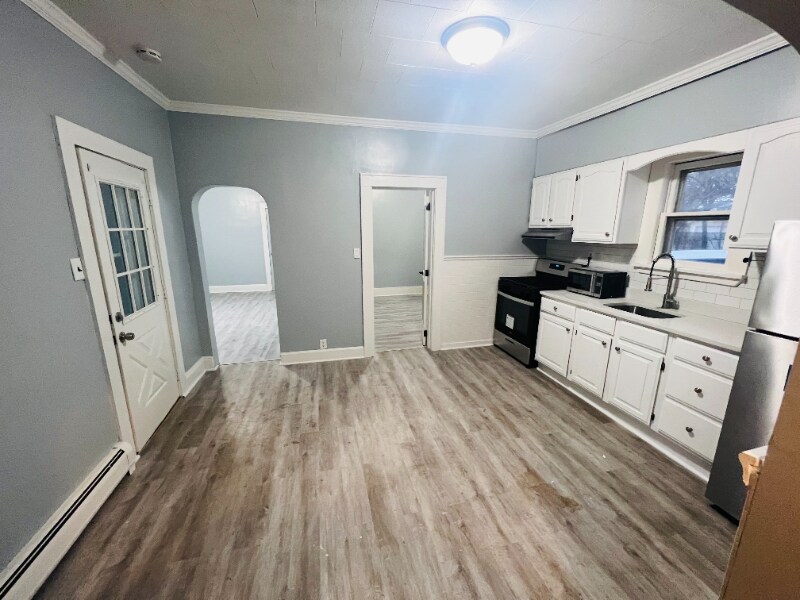 10 Hunt Pl, Nutley, NJ 07110 House Rental in Nutley, NJ