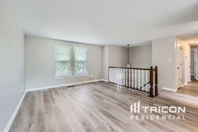 Building Photo - 5934 Sunrise Ct