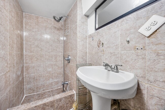 Building Photo - 11325 Francis Lewis Blvd