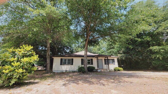 Building Photo - 185 Kinard Street