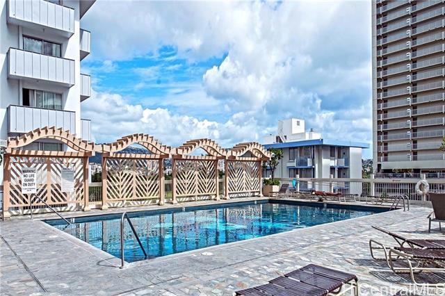 Foto del edificio - 445 Seaside Ave