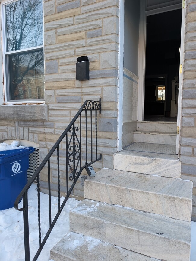 Building Photo - 2409 McElderry St