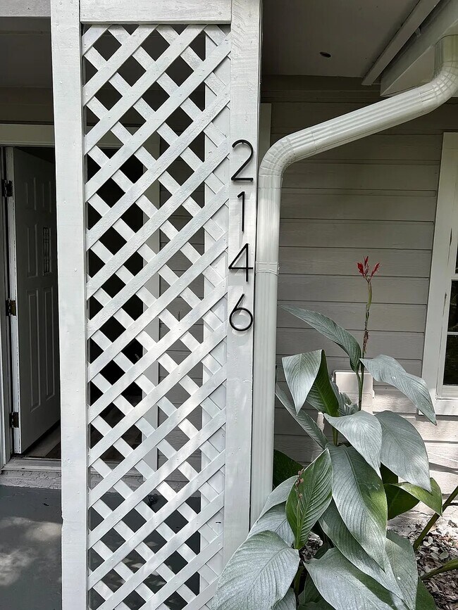 Foto del edificio - 2146 Golden Isle Ct