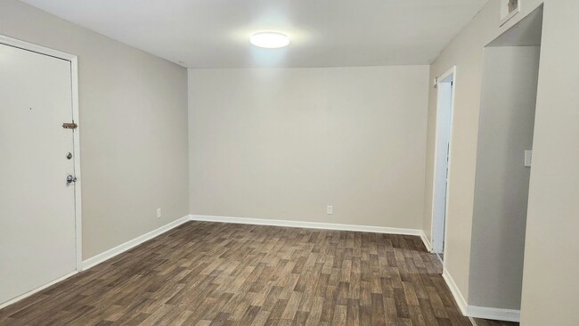 Interior Photo - Riverbend Apartments