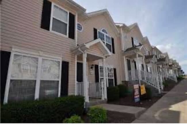 Building Photo - 6045 Cullen Dr