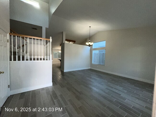 Foto del edificio - Beautiful Updated Home