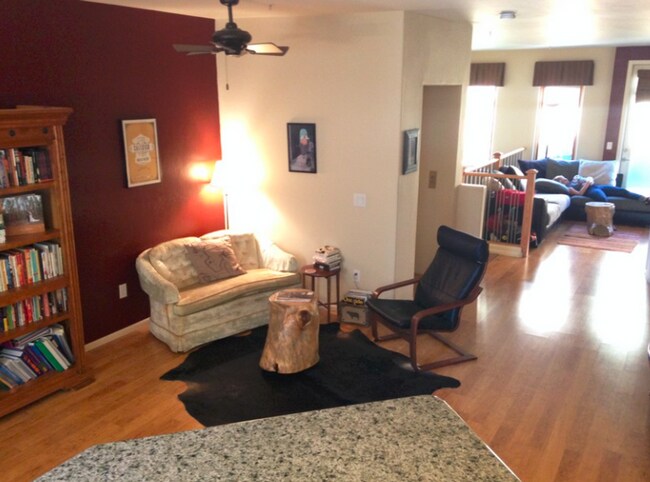 Foto del edificio - Fantastic home located in A Gated Communit...