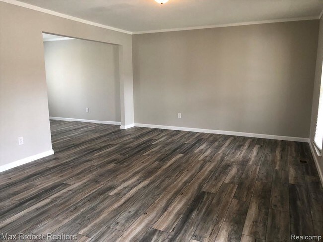 Foto del edificio - 5448 Hammersmith Dr