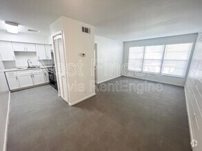 Building Photo - 1318 Sydney Pl