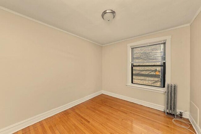 Building Photo - 0 bedroom in Chicago IL 60626