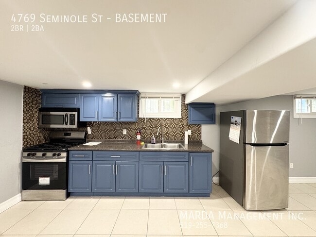 Building Photo - COZY 2 BED/2 BATH BASEMENT UNIT + 40% OF HYDRO, WATER & GAS
