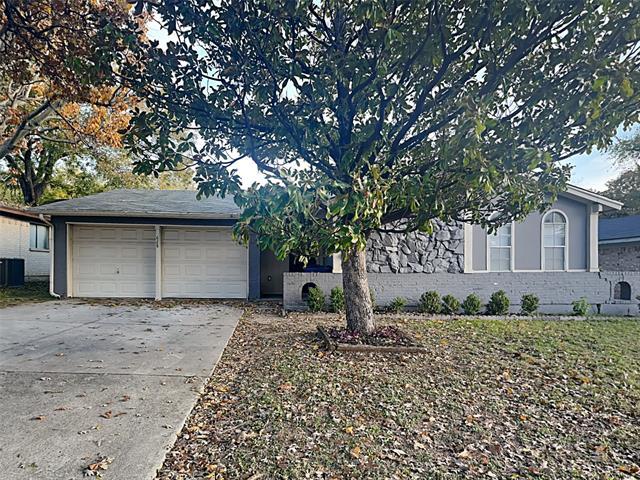 Foto principal - 628 E Renfro St