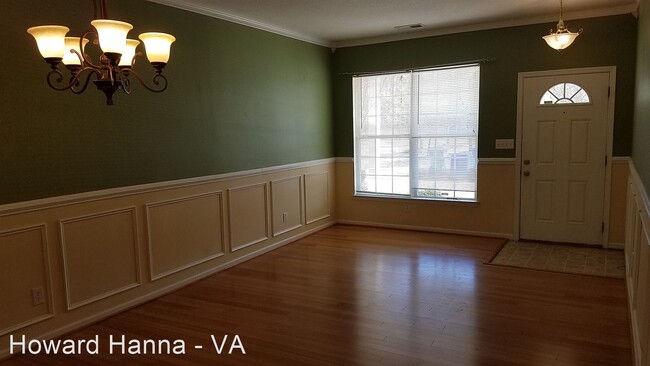 Building Photo - 3 br, 2.5 bath House - 7005 Darby Court