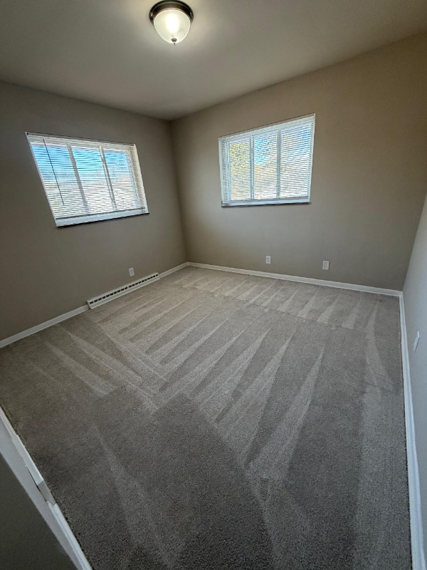 Building Photo - 336 N Main St