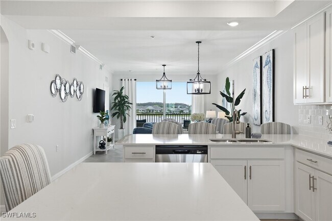 Foto del edificio - 5555 Double Eagle Cir