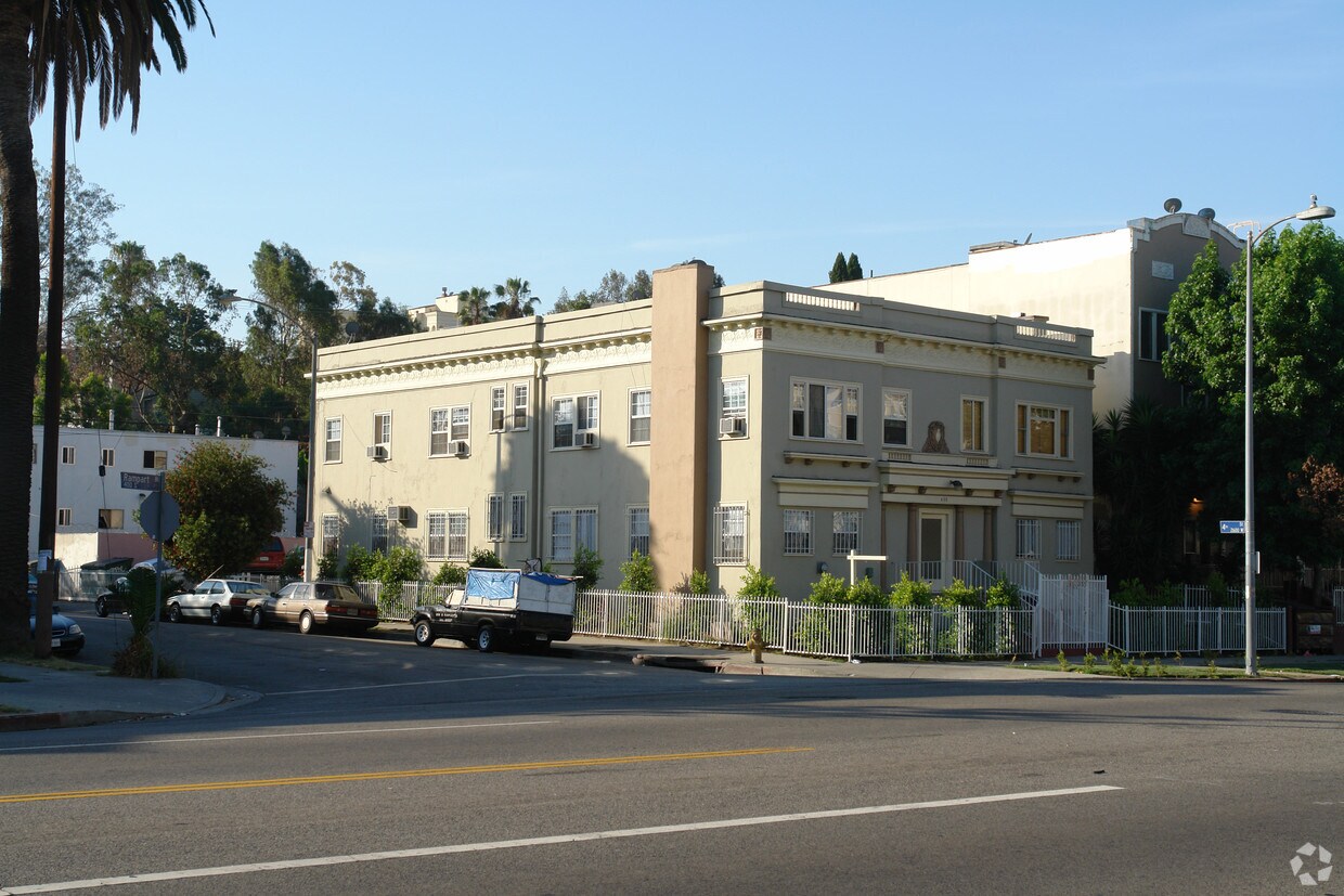 Primary Photo - 400 S Rampart Blvd