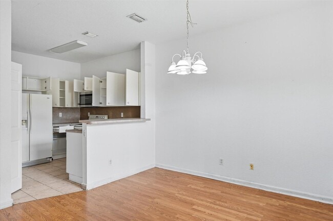 Building Photo - 1407 S Santa Catalina Cir