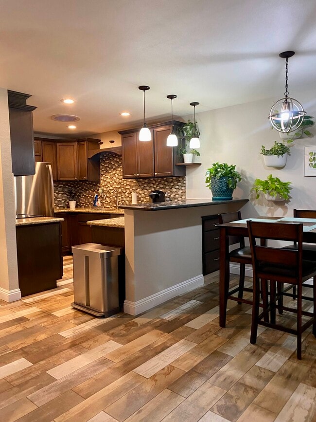 Building Photo - 37 Dearborn Pl