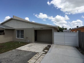 Building Photo - 5791 S Rue Rd