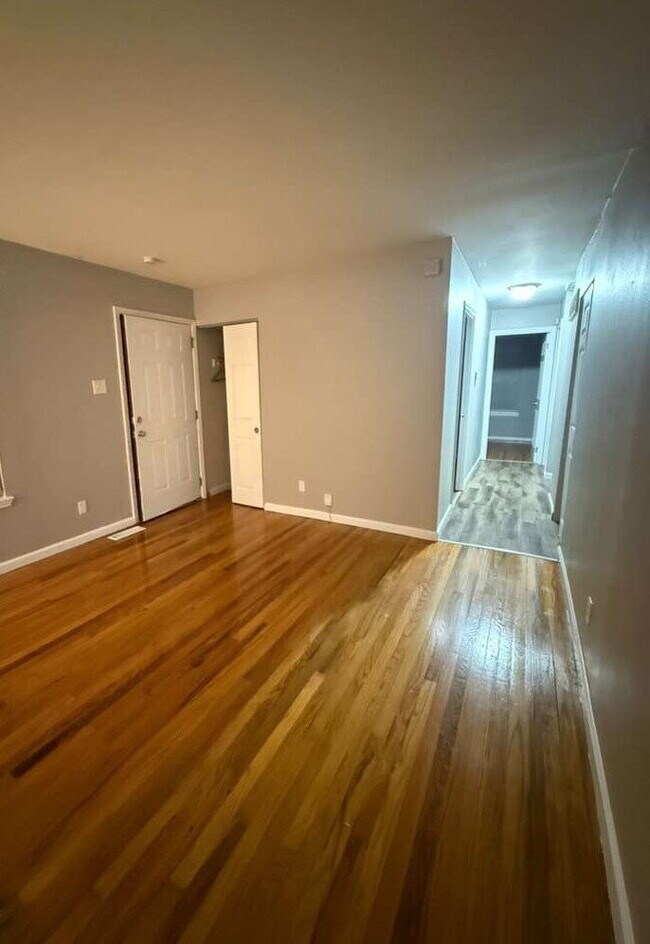 Building Photo - 12352 Santa Maria Dr