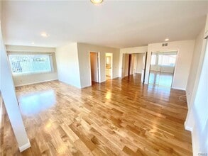 Building Photo - 3860 W 234th St