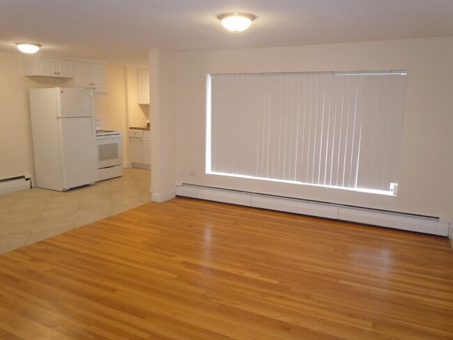 Foto del edificio - 44 W Emerson St