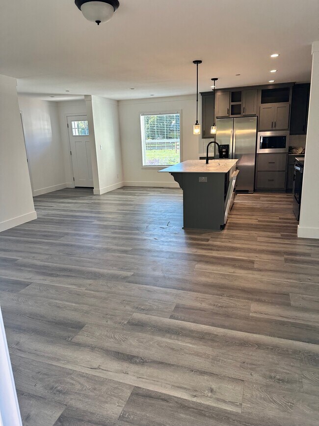 Foto del edificio - 148 Mission Dr