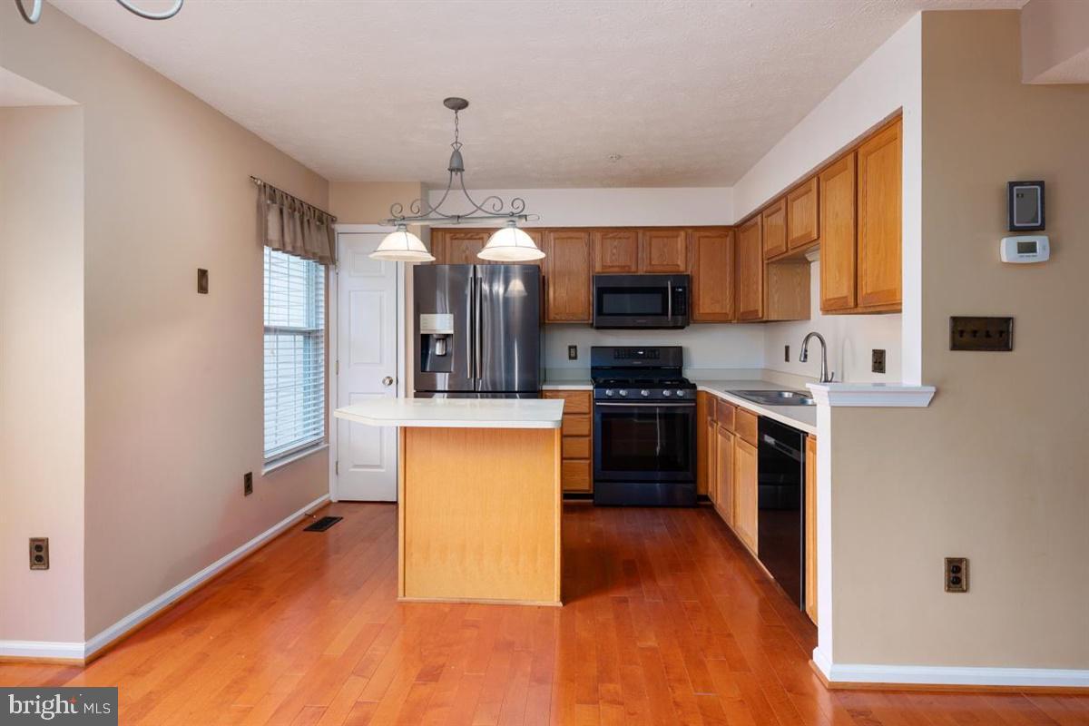 Foto principal - 8506 Pine Meadows Dr
