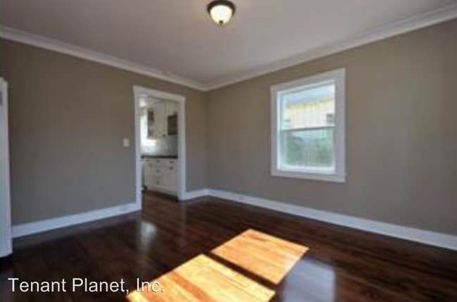 Building Photo - 2 br, 1 bath House - 412 Vaughn Avenue