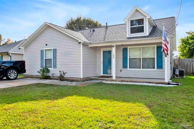 Building Photo - 165 Valdosta Ave