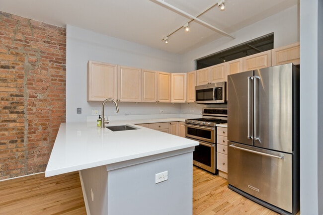 Foto del edificio - 520 W Huron St
