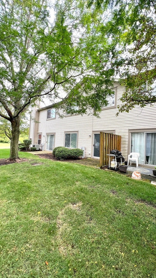 Building Photo - 983 Park Hill Cir