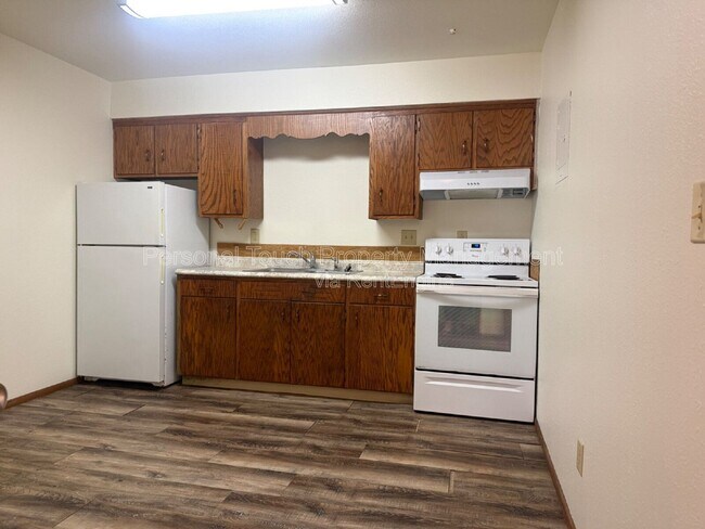 Foto del edificio - 301 6th St S