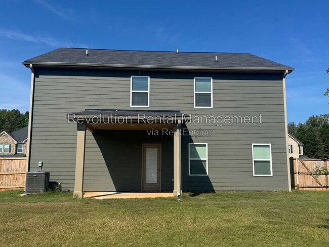 Building Photo - 368 River Walk Farm Pkwy
