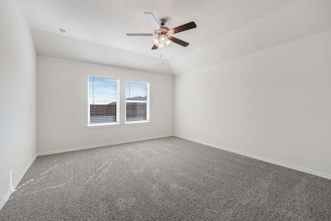 Building Photo - 1709 Potomac Ln
