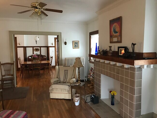 Foto del edificio - 2486 Robinwood Ave