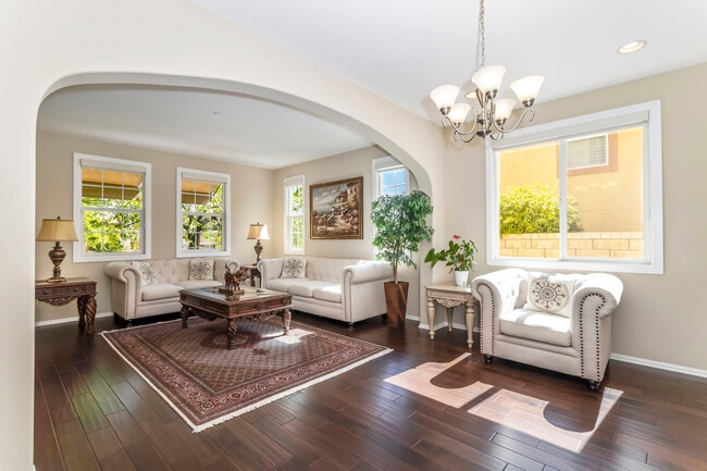 Building Photo - 28629 Farrier Dr