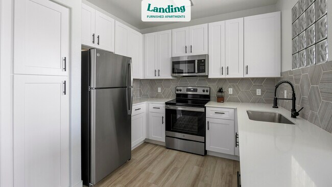 Foto del edificio - 7455 N 95th Ave
