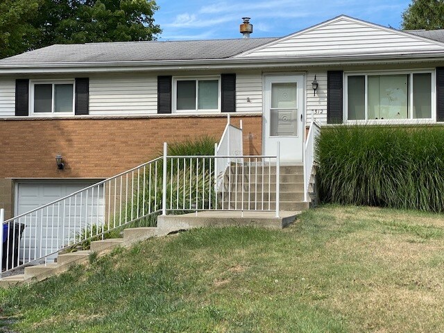 Primary Photo - 5512 Clearview Rd