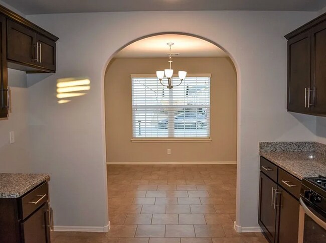 Foto del edificio - Your new home in Stone Horse is waiting for you! Come see this beautiful 3 bedroom, 2 bath home!