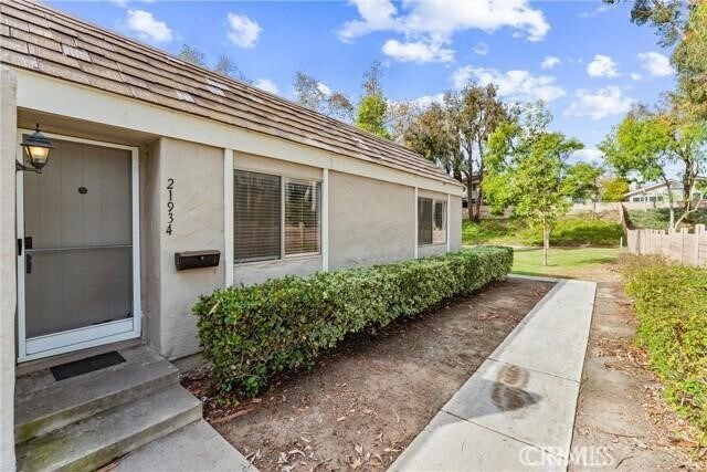 Foto principal - 21934 Lakeland Ave