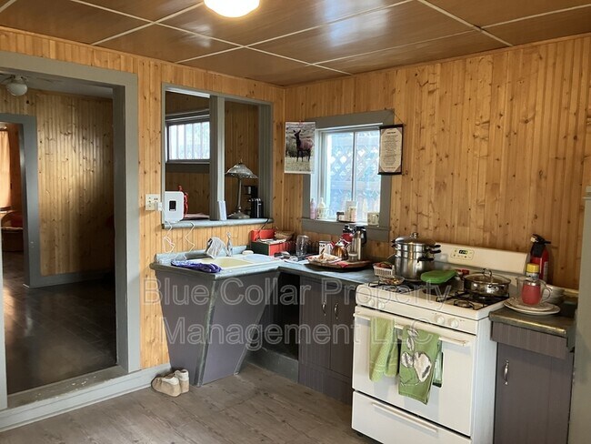 Foto del edificio - 721 Birch St
