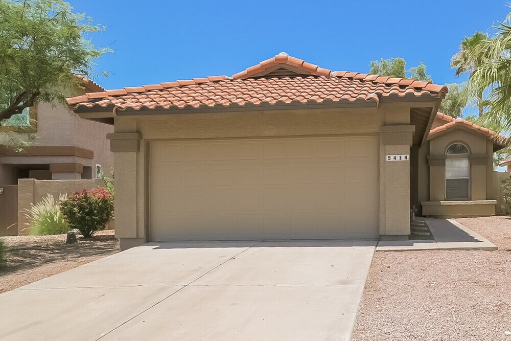 Foto principal - 5414 E Fairfield St